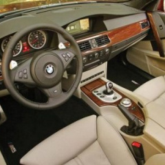 Как выглядит интерьер BMW M5