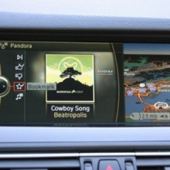 BMW получит доступ к радиостанции Pandora