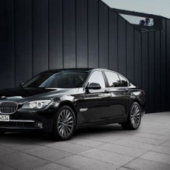 Новые подробности о BMW 7-Series
