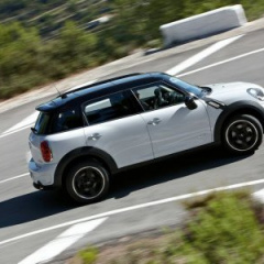 MINI Countryman увеличит внутреннее пространство