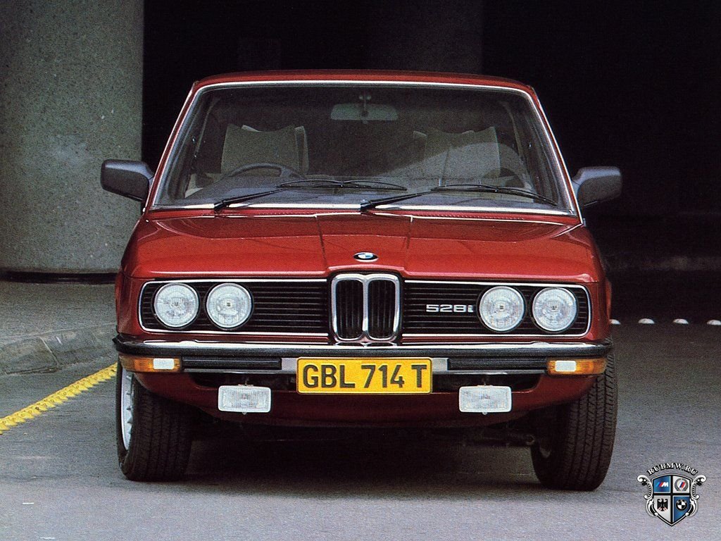 BMW 5 серия E12