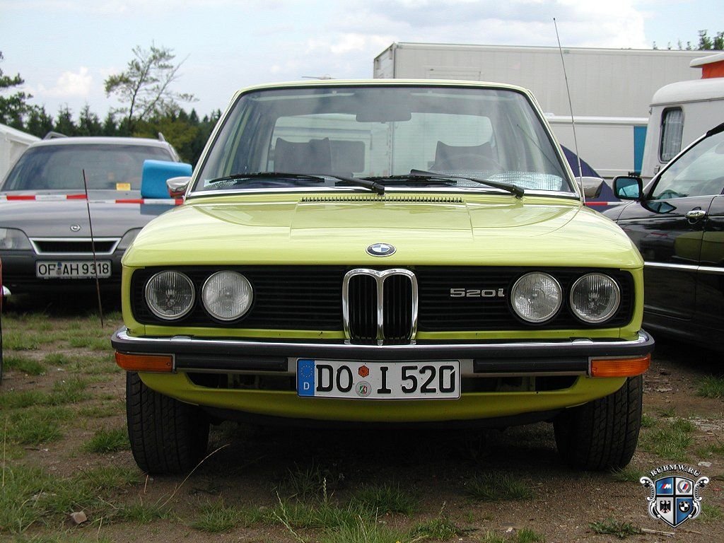 BMW 5 серия E12