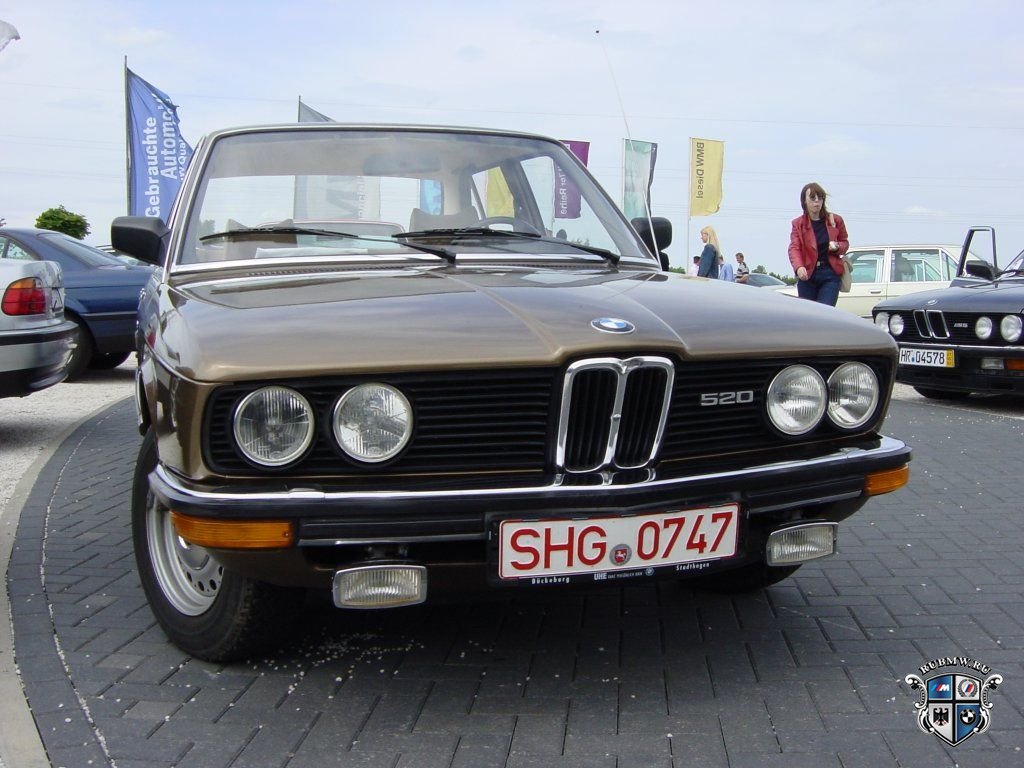 BMW 5 серия E12