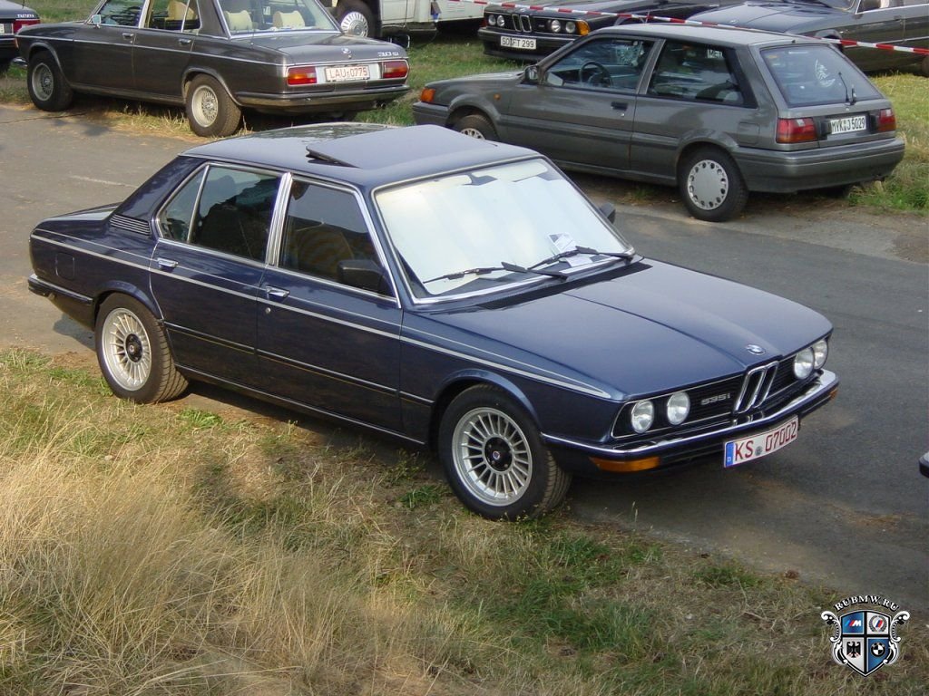 BMW 5 серия E12