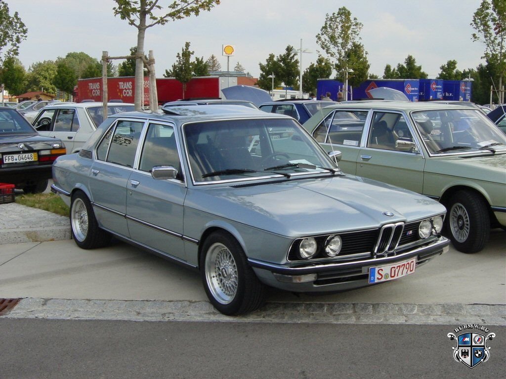 BMW 5 серия E12