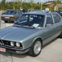 BMW 5 серия E12