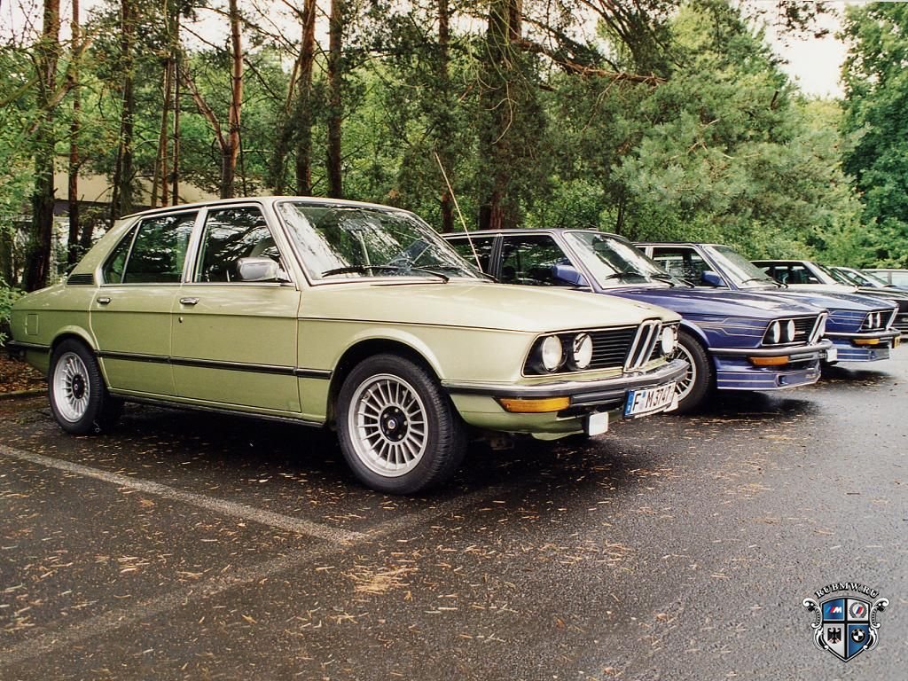 BMW 5 серия E12