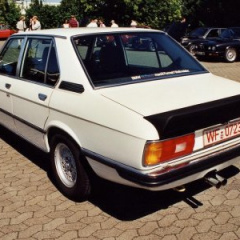 BMW 5 серия E12