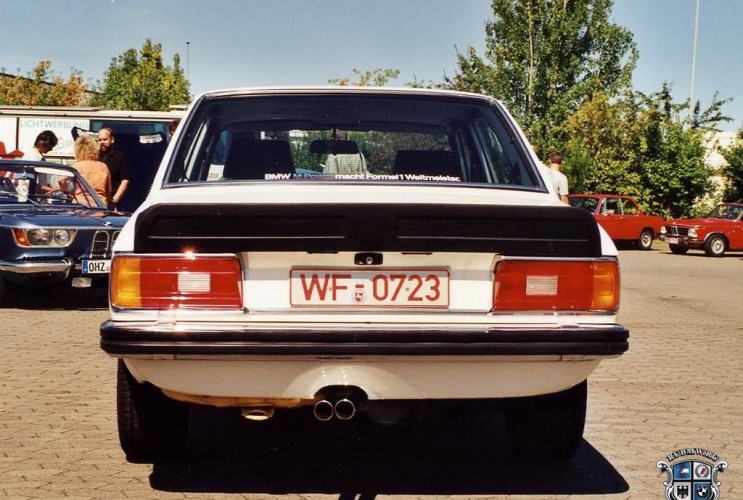 Как заказать уникальную курсовую работу по автомобильной промышленности BMW 5 серия E12