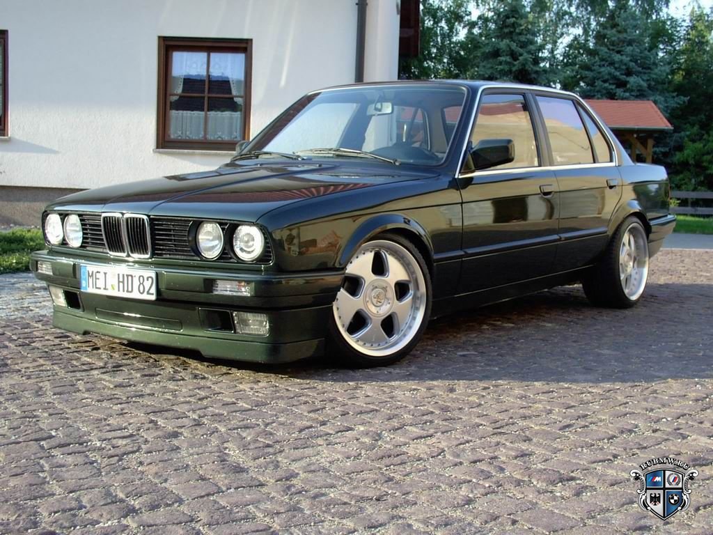 BMW 3 серия E30