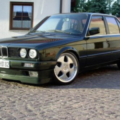 BMW 3 серия E30