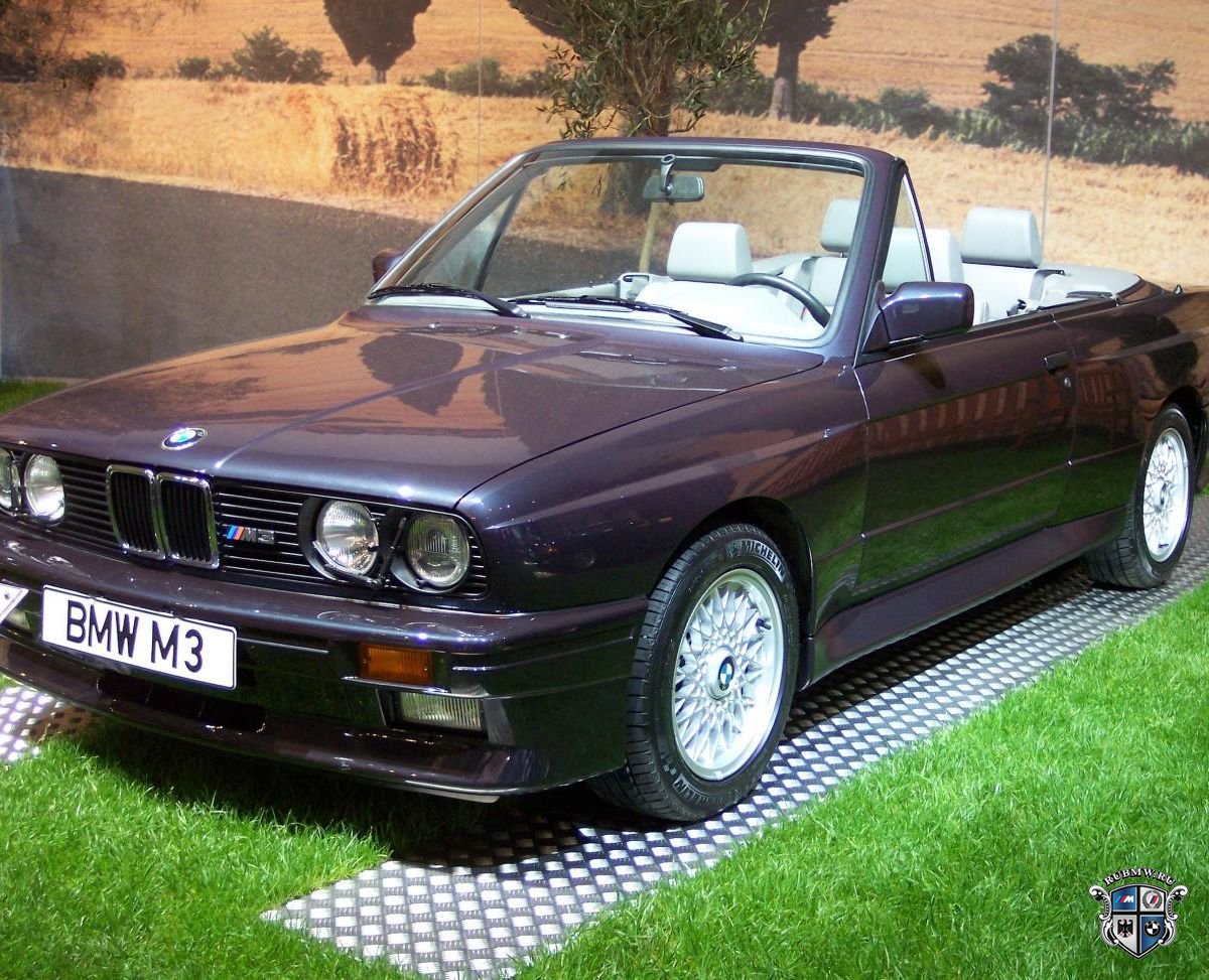 BMW 3 серия E30