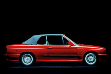 BMW Е30: эволюция вместо революции BMW 3 серия E30