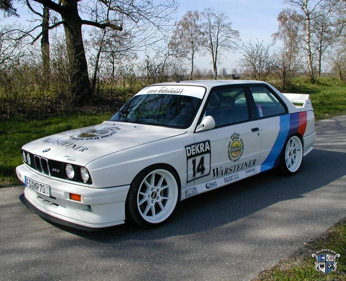 BMW 3 серия E30