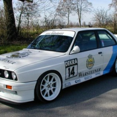 BMW 3 серия E30