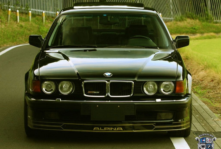 Как заказать уникальную курсовую работу по автомобильной промышленности BMW 7 серия E32