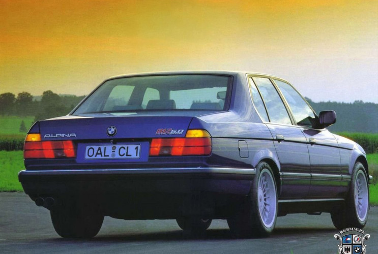 Как заказать уникальную курсовую работу по автомобильной промышленности BMW 7 серия E32