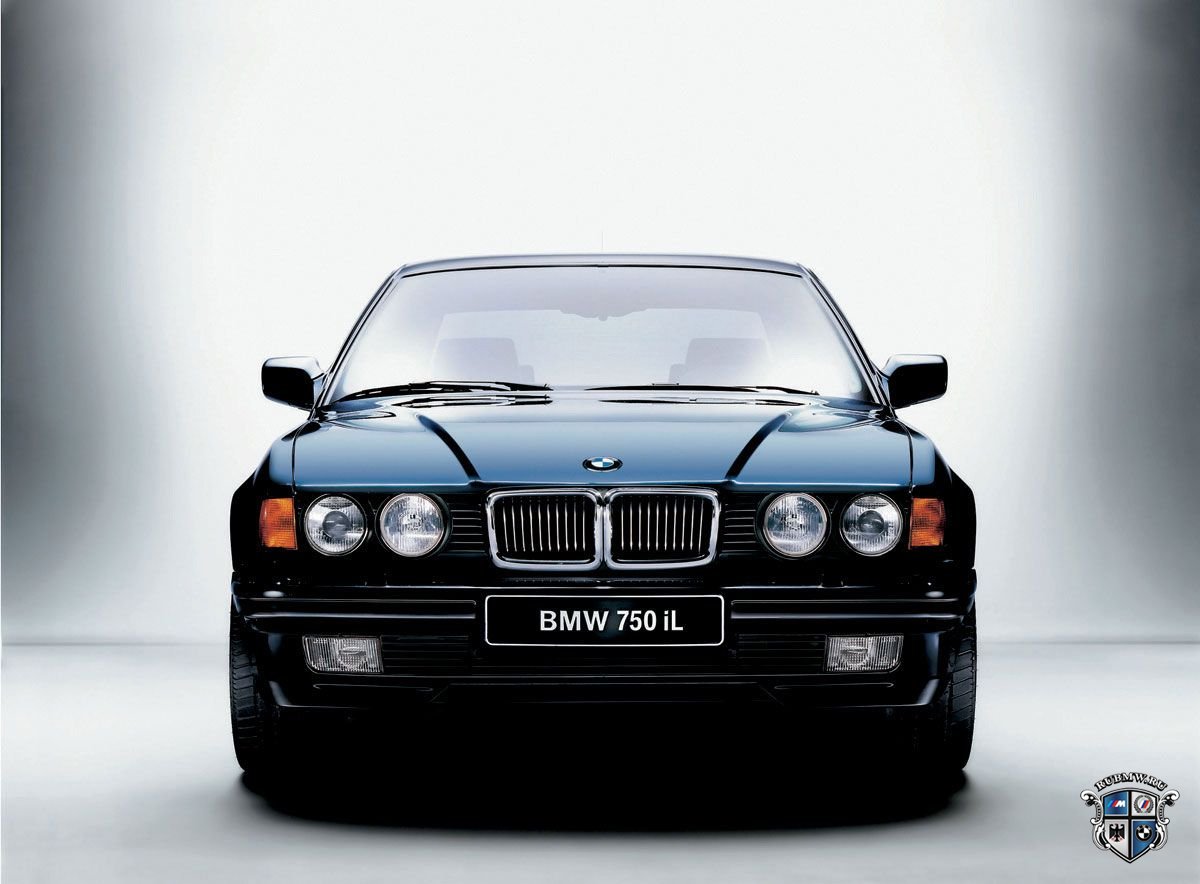 BMW 7 серия E32