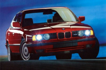 Предварительный осмотр и смена свечей зажигания BMW 5 серия E34
