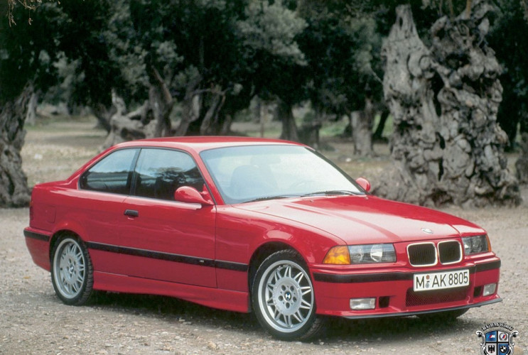 Как заказать уникальную курсовую работу по автомобильной промышленности BMW 3 серия E36