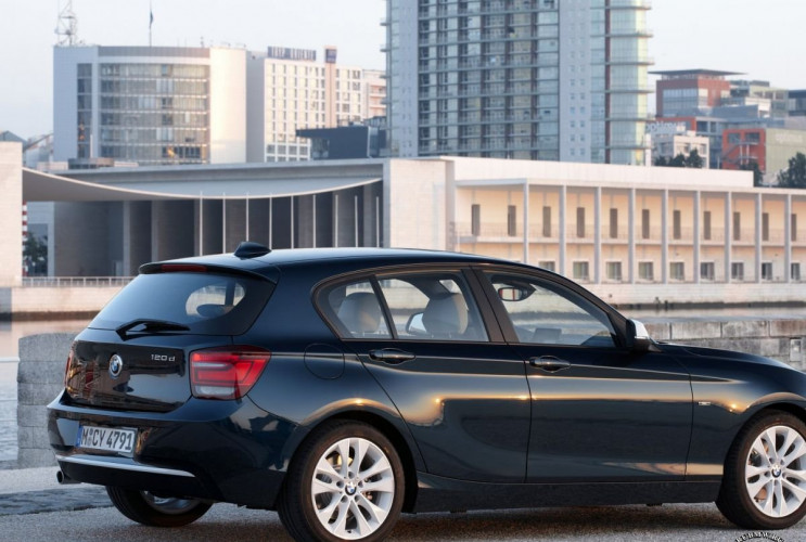 Как заказать уникальную курсовую работу по автомобильной промышленности BMW 1 серия F20