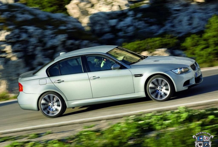 Как заказать уникальную курсовую работу по автомобильной промышленности BMW 3 серия E90-E93