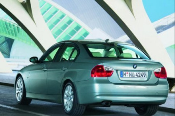 BMW 330iA. Образцовая серия BMW 3 серия E90-E93