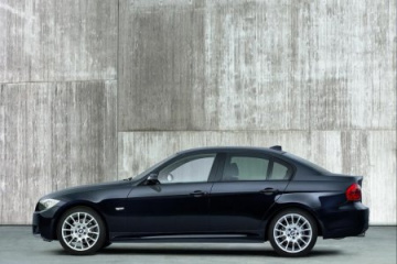 BMW 335i sedan test drive BMW 3 серия E90-E93