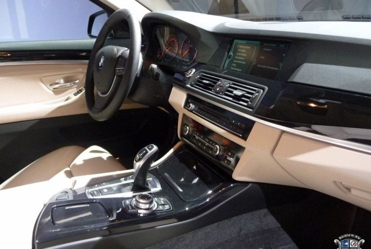 Как заказать уникальную курсовую работу по автомобильной промышленности BMW 5 серия F10-F11