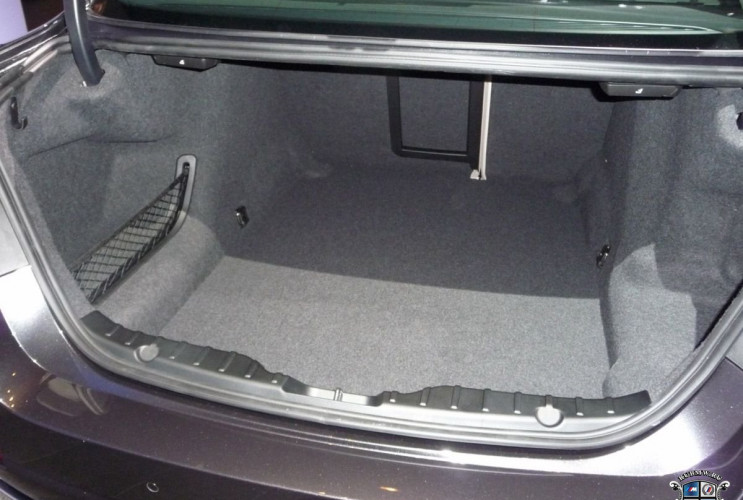 Как заказать уникальную курсовую работу по автомобильной промышленности BMW 5 серия F10-F11