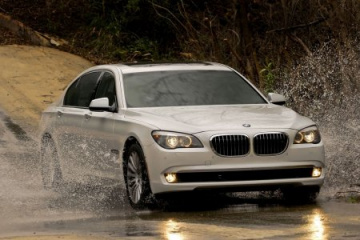 Как считывать коды неисправностей :: BMW :: 7 серия :: F01-F02 Как считывать коды неисправностей BMW 7 серия F01-F02
