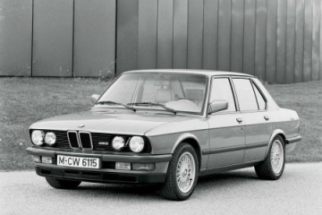 BMW E60 535i JB+ vs BMW E39 M5 BMW M серия Все BMW M