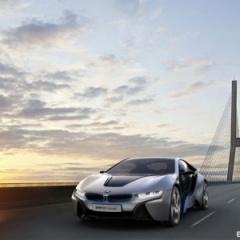 Первые официальные данные о BMW i8 и BMW i3