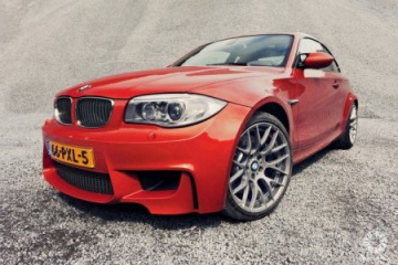 «Веселый оранжевый» BMW 1M BMW M серия Все BMW M