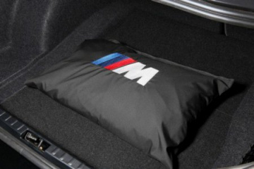 Компания BMW презентовала новый чехол для 1M BMW 1 серия E81/E88