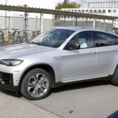 Прототип нового BMW X6 практически расстался с камуфляжем