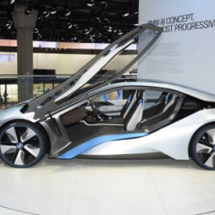 Концепт BMW i8 поступит в серию в 2013