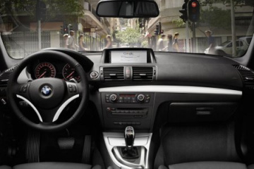 BMW :: 1 серия :: E81/E88 Горит красная лампочка с восклицательным знаком в скобках BMW 1 серия E81/E88
