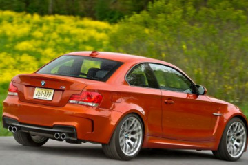 Предварительный осмотр и смена свечей зажигания :: BMW :: 1 серия :: E81/E88 Предварительный осмотр и смена свечей зажигания BMW 1 серия E81/E88