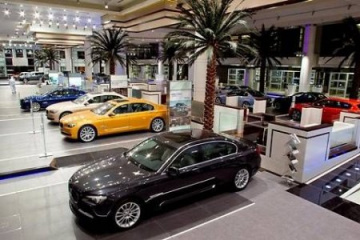 Крупнейший в мире автосалон открыла компания BMW BMW Мир BMW BMW AG
