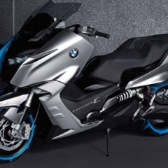Новые макси-скутеры от BMW