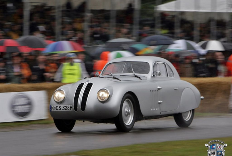 Как заказать уникальную курсовую работу по автомобильной промышленности BMW Ретро Все ретро модели