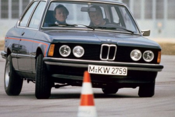 2 дв. седан 318i 105 / 5800 5МКПП с 1980 по 1983 BMW 3 серия E21