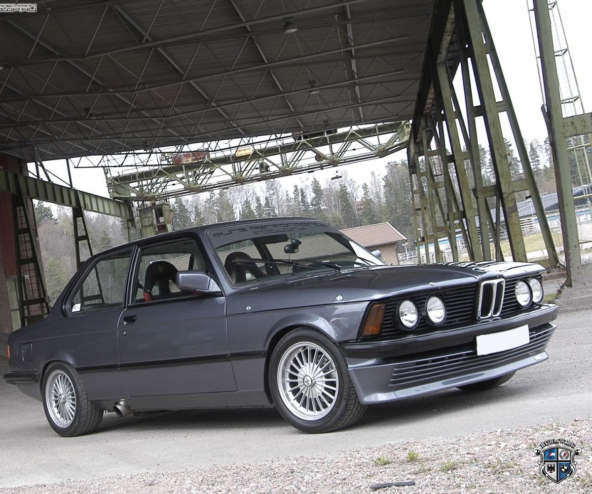 BMW 3 серия E21