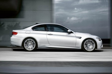 BMW M5 F10 VS MERCEDES CLS63 AMG BMW M серия Все BMW M