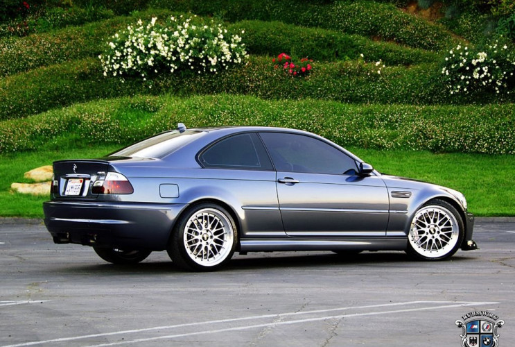 Как заказать уникальную курсовую работу по автомобильной промышленности BMW 3 серия E46