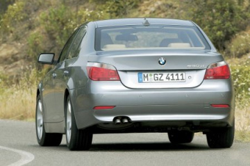 5 дв. универсал 550i Touring  367 / 6300 6МКПП с 2007 BMW 5 серия E60-E61