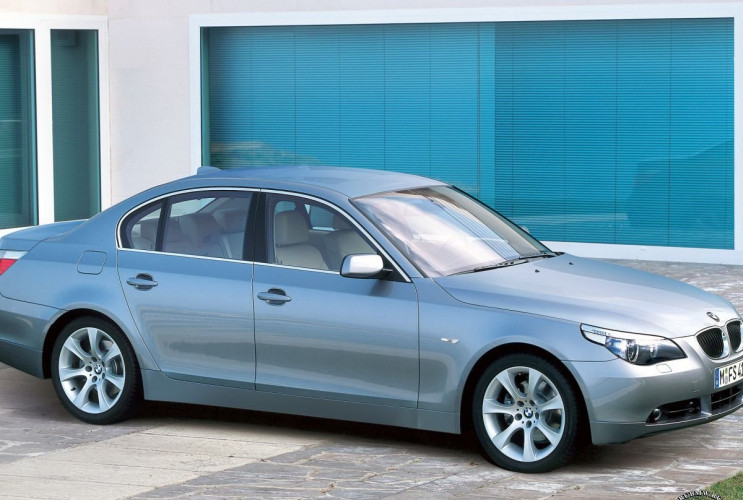 Как заказать уникальную курсовую работу по автомобильной промышленности BMW 5 серия E60-E61
