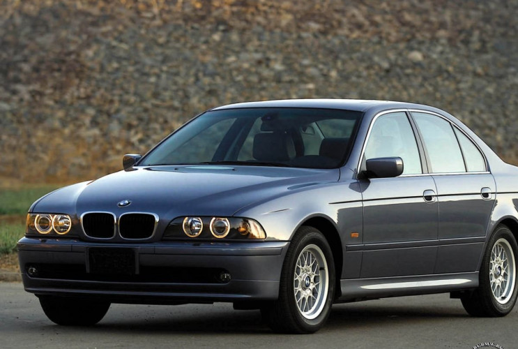 Как заказать уникальную курсовую работу по автомобильной промышленности BMW 5 серия E39