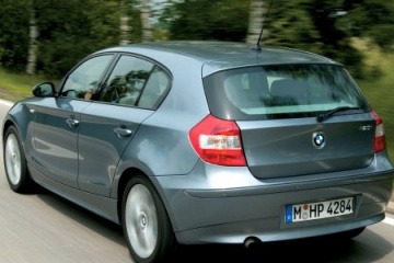 BMW :: 1 серия :: E81/E88 Х3е83 накладка задней двери от линамика BMW 1 серия E81/E88